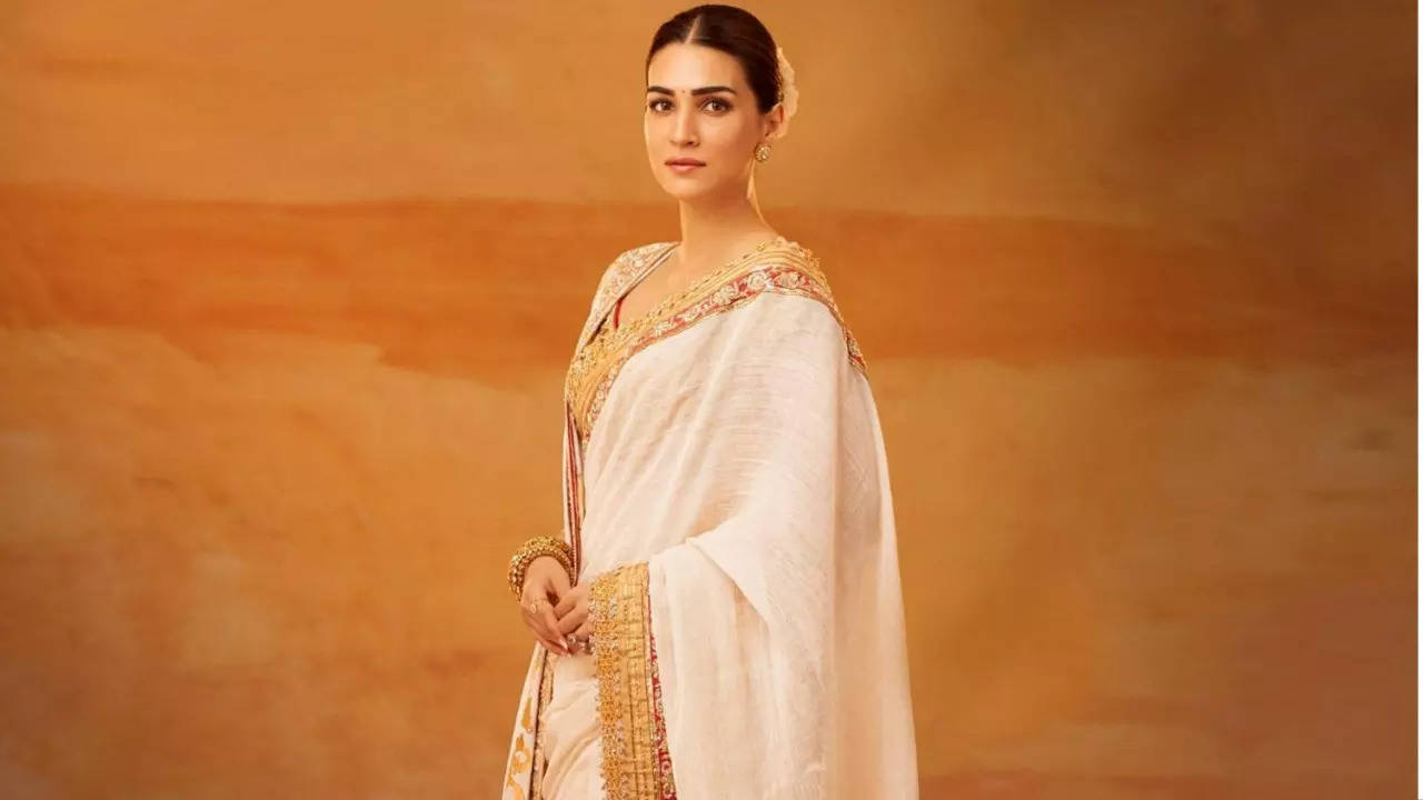 Kriti Sanon: It took a lot of effort to immerse myself into Janaki's persona | Hindi Movie News - Times of India