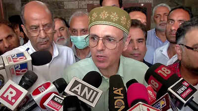 Bigger opposition parties should unite to show way to smaller regional outfits: Omar Adbullah