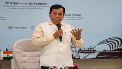 Too busy to go out for yoga? Do it in your seats, govt tells babus
