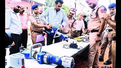 MC introduces advanced rescue toolkits in fire dept