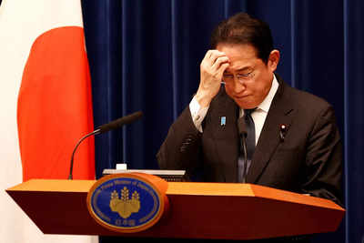 Fumio Kishida may dissolve parliament on same day if no-confidence vote submitted: Report