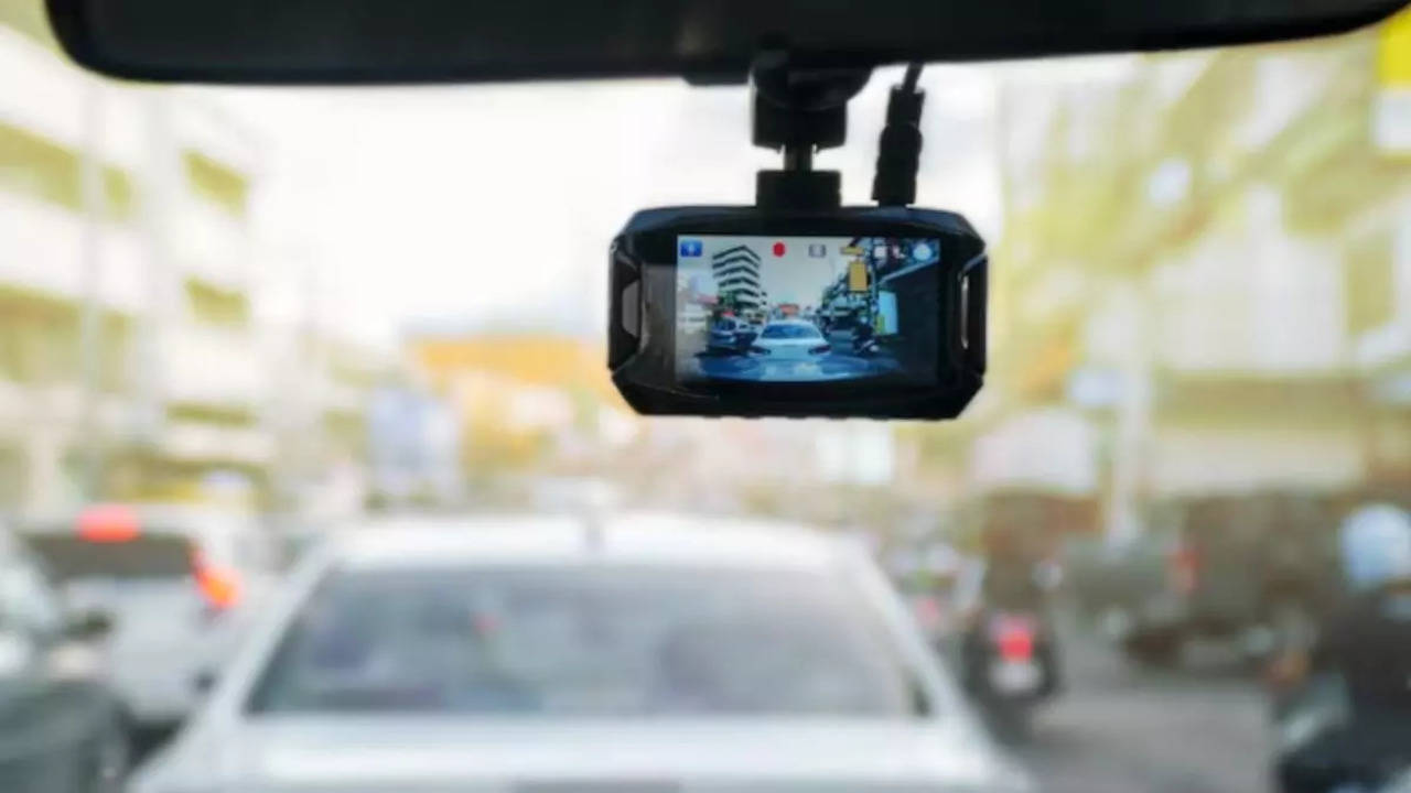 Car Camera With Gps To Monitor Your Real-Time Movement And Track Your Route  - Times of India (January, 2024)