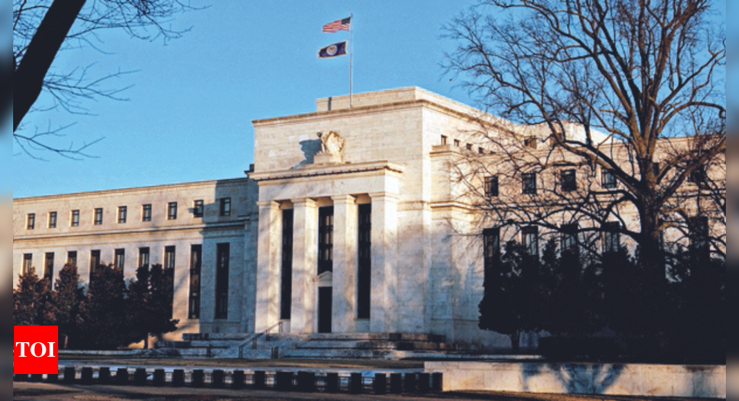 Fed: US Fed pauses rate hikes after 10 straight increases – Times of India