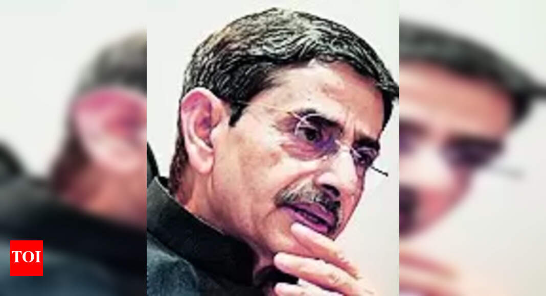 Encourage Students To Dream Big: R N Ravi | Chennai News - Times of India