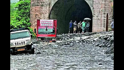 Landslides wreck road links in three states; tree crushes man in Barpeta
