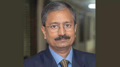 Bhallamudi Ravi takes charge as the new director of NITK, Surathkal