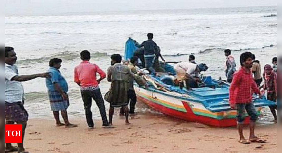 Two-month Fishing Ban Over, Fishermen Venture Out To Sea | Bhubaneswar ...