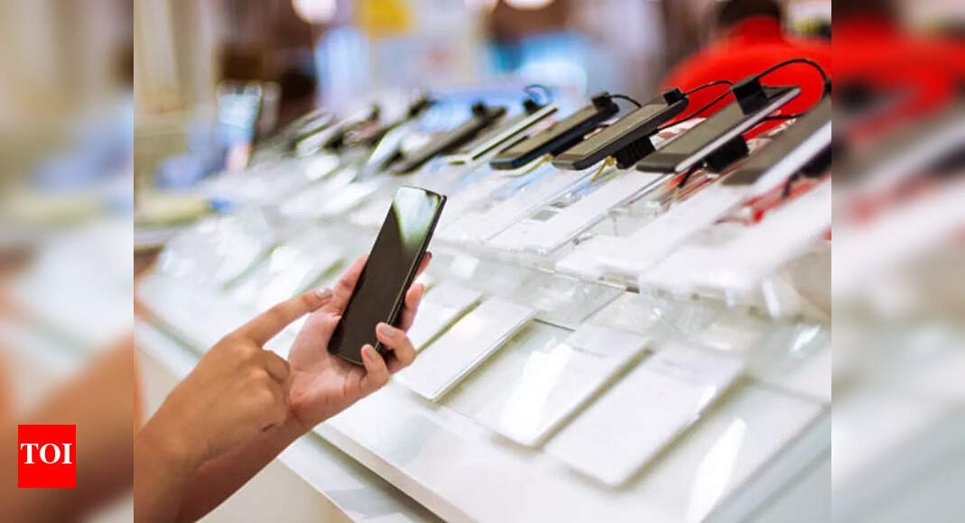 New EU rule may bring back easily replaceable batteries in smartphones