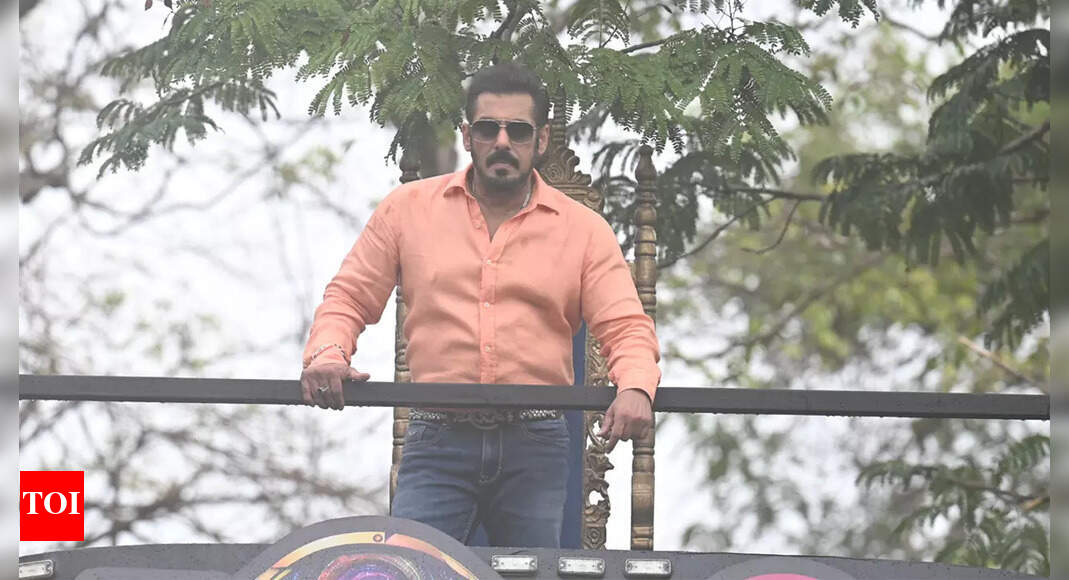 Salman Khan on hosting Bigg Boss OTT 2: I hope the show is not too uncensored; "Apni sabhyata ke hisaab se ho, nahi toh main khud control kar dunga" - Vimarsana News