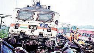 Teen dies, Balasore train tragedy toll 290 now