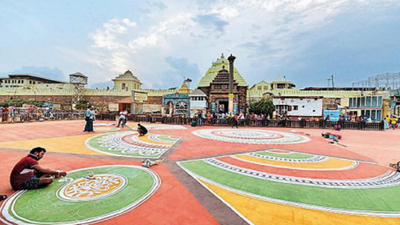 Hand-painted motifs add colour to Grand Road in Puri