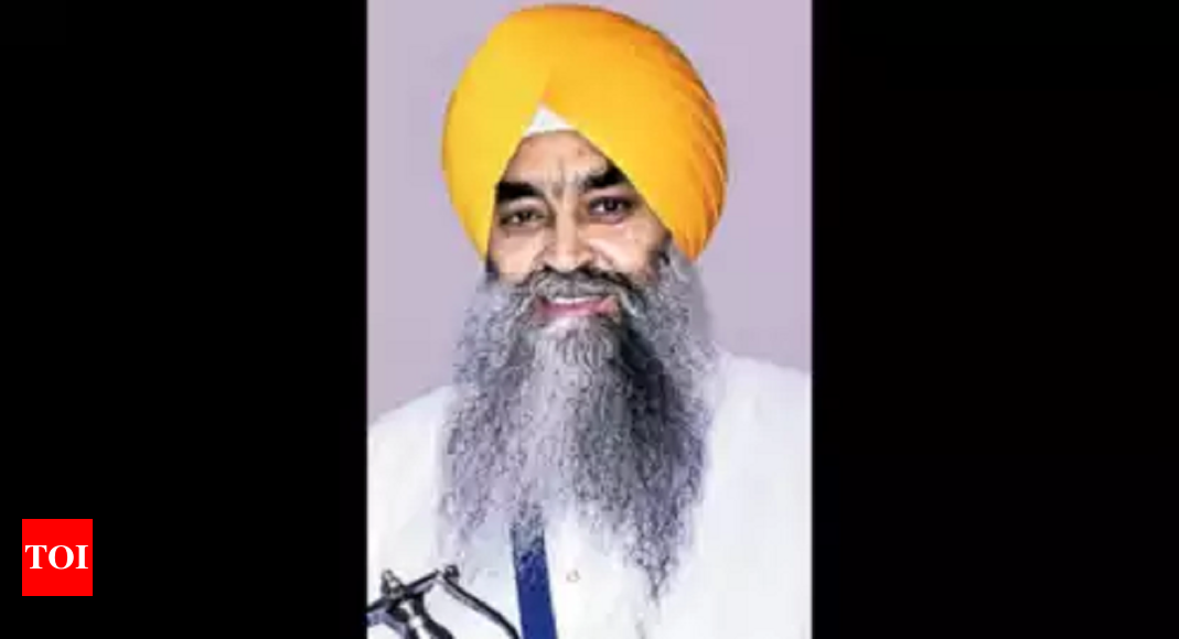 New Jathedar Faces Challenge Of Restoring Takht Authority | Chandigarh ...