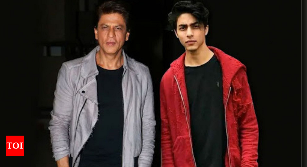 Aryan Khan And Shah Rukh Khan To Appear On Koffee With Karan Times Of India 