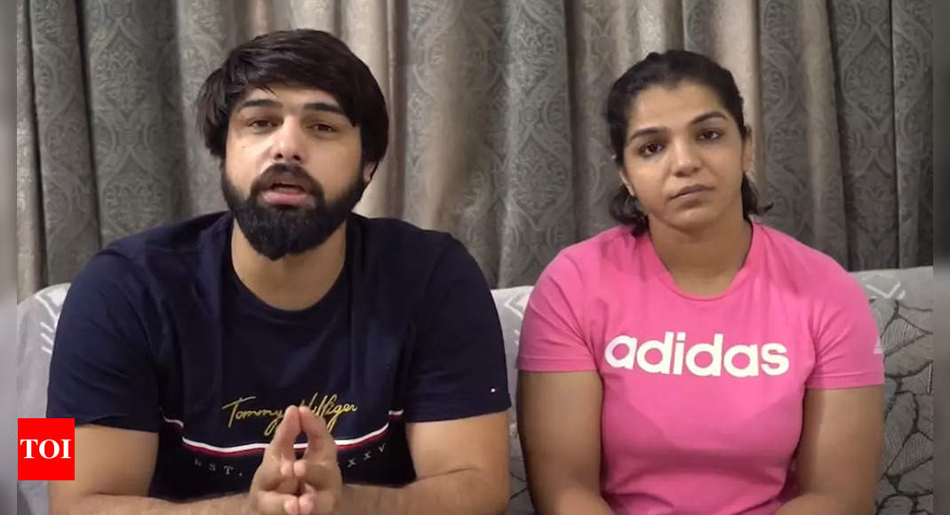 Our protest is not politically motivated: Sakshi and her husband Satyawart | More sports News – Times of India