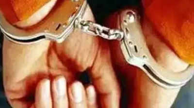 2 Nigerians held for cheating woman of Rs 21 lakh