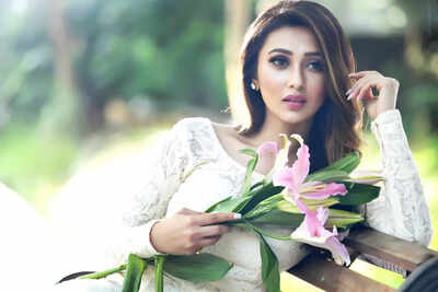 Monkeys allegedly held captive at Kolkata nightclub, Mimi Chakraborty enraged