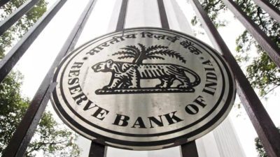 Concerned over significant number of Rs 2,000 notes, Kolkata trade body writes to RBI