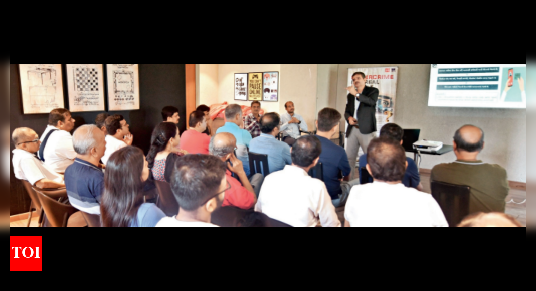 'Money lost to cyber fraud can be recovered' | Ahmedabad News - Vimarsana News