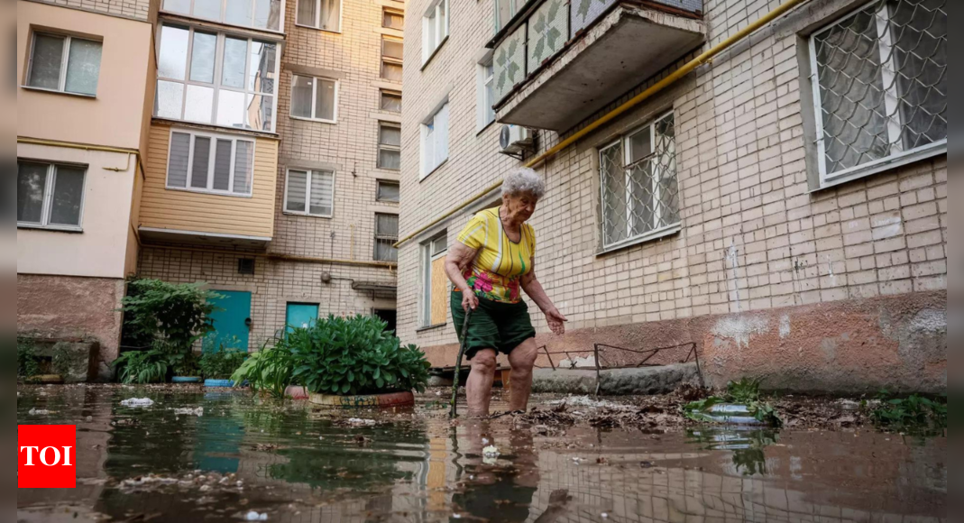Rupture de barrage: la Russie déclare avoir refusé l’aide de l’ONU dans la zone inondée pour des « problèmes de sécurité »