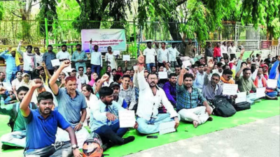 Contractual teachers of Plus 2 colleges demand job security