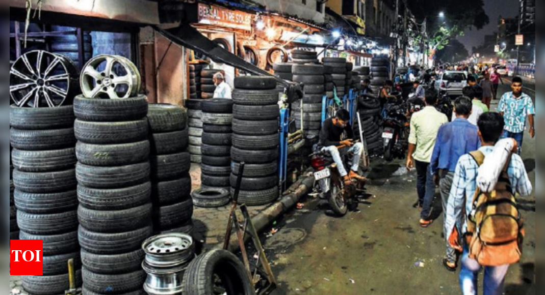 HC gives 13 days to KMC to clear Mullick Bazar motor parts mkt encroachment Kolkata News