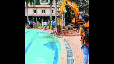 Amid protests, BBMP razes clubhouse & STP at apartment