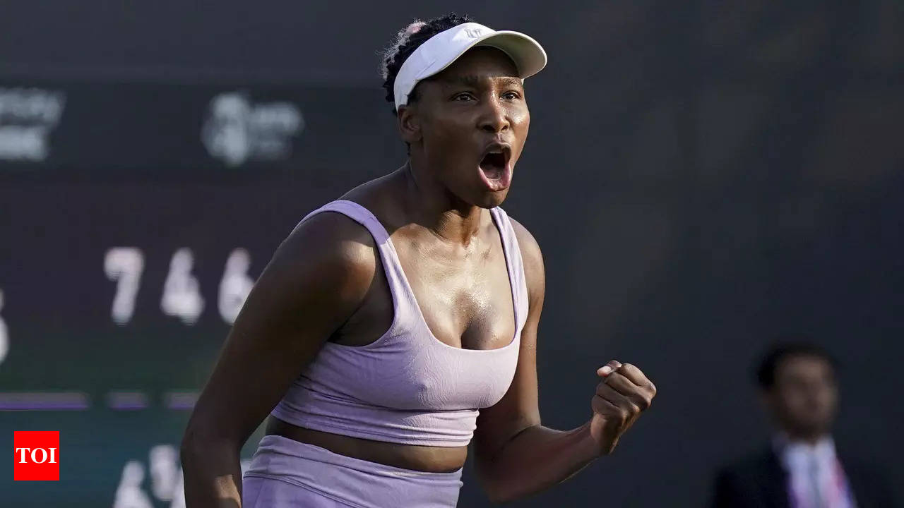 Venus Williams rolls back the years to secure first top 50 win