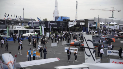 Paris air show: India centre stage as another big jet deal looms