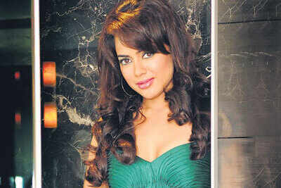 Sameera Reddy wants to do item numbers | Hindi Movie News - Times of India