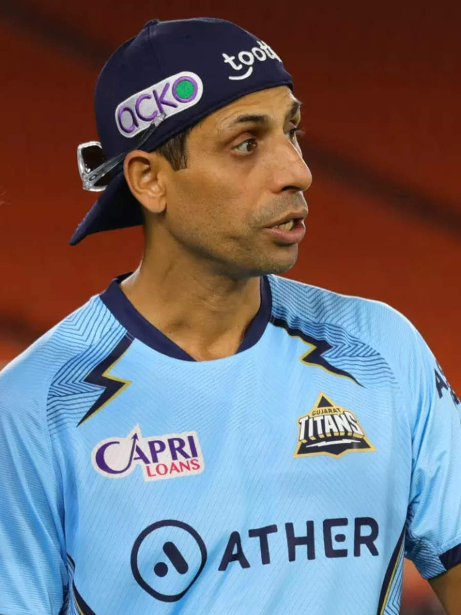 Ashish Nehra To VVS Laxman: Players Who Can Replace Rahul Dravid As ...