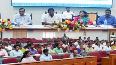 Curb unnecessary entry of brokers, document writers into registrar offices: TN minister