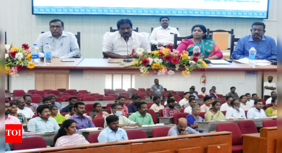 Curb unnecessary entry of brokers, document writers into registrar offices TN minister