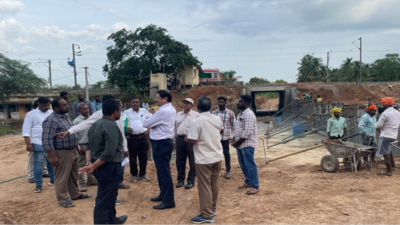 Southern Railway GM inspects Madurai – Trichy section