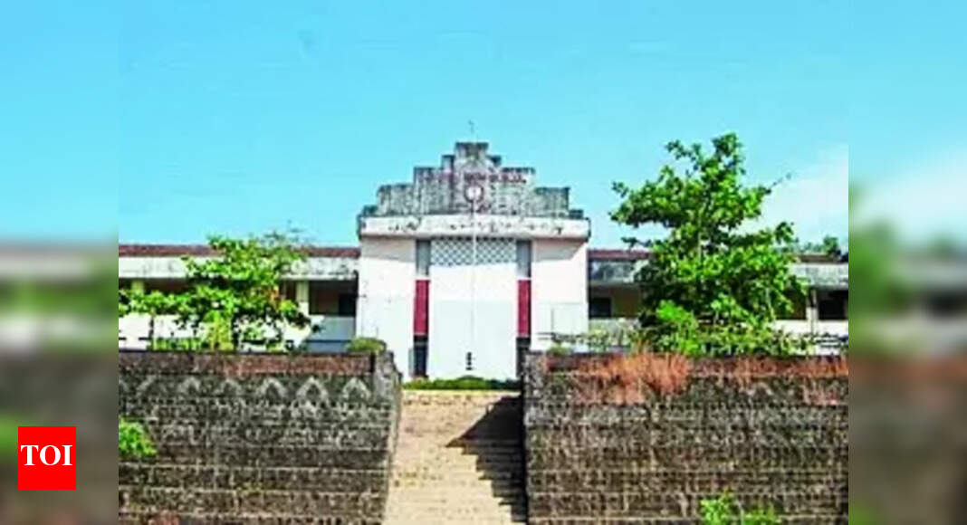 2 Well-known Aided Schools In Moodbidri Down Shutters | Mangaluru News ...