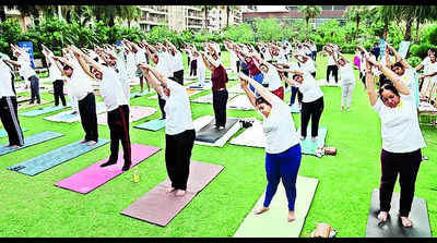 City residents take part in yoga day events