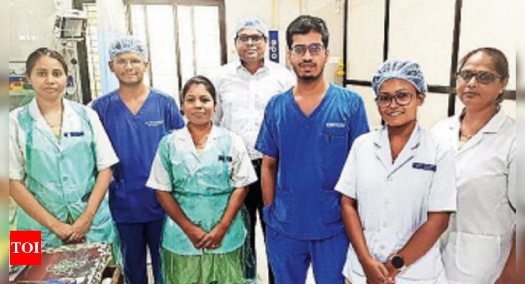 Blue Nursing Staff Uniform, For Hospital,Nursing College at Rs 400/unit in  Nagpur