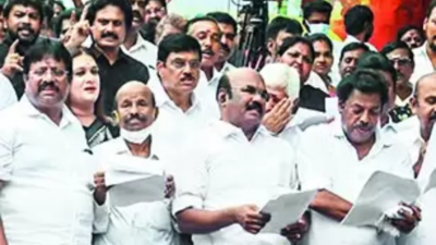 Senthil Balaji News: AIADMK Protests Demanding Balaji’s Ouster From ...