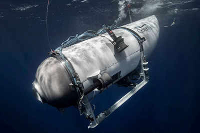 French deepsea diving robot arrives near Titanic wreck