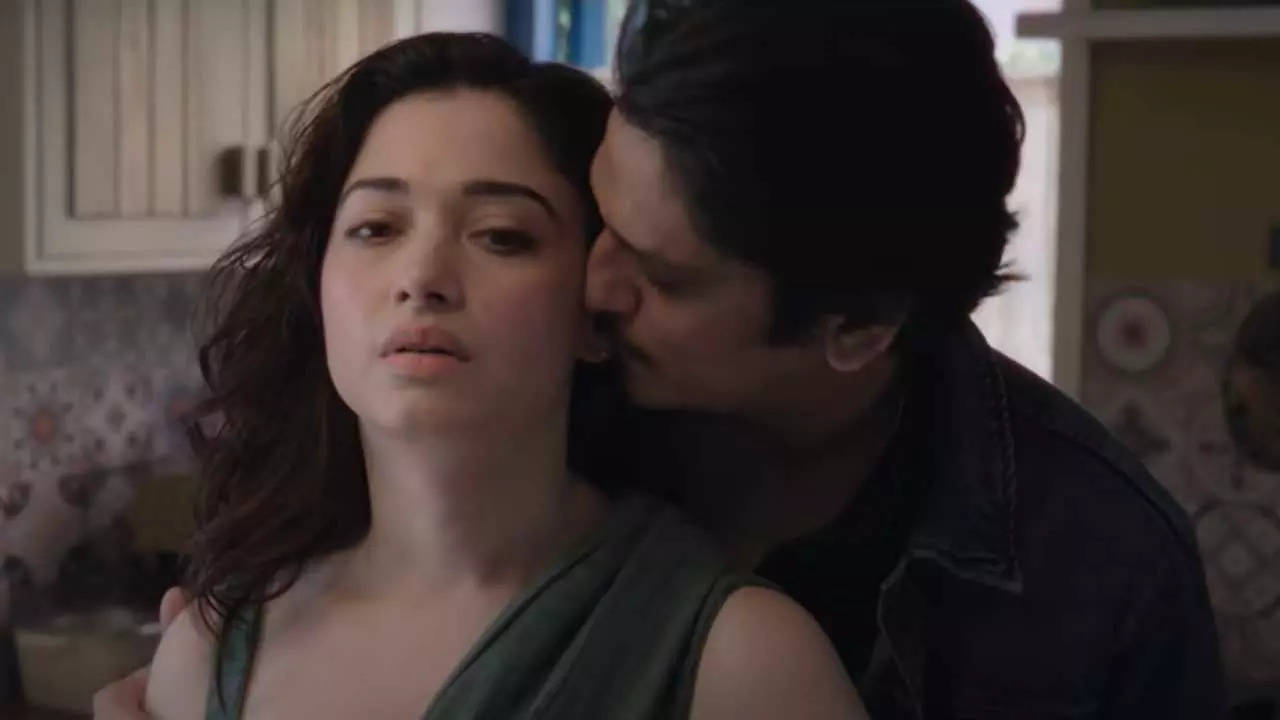 Tamannaah Bhatia reveals how it felt like to shoot for intimate scenes with  Vijay Varma in Lust Stories 2 | Hindi Movie News - Times of India