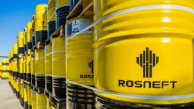 'BPCL in talks with Rosneft to buy oil priced on Dubai benchmark'