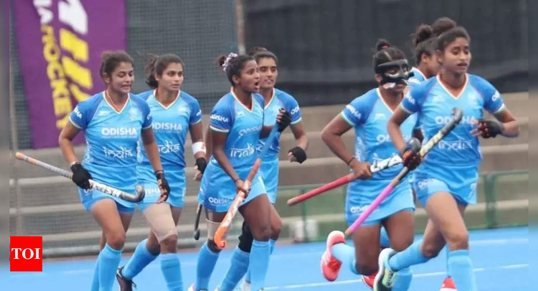 Indien spielt im Eröffnungsspiel der Juniorinnen-Eishockey-Weltmeisterschaft gegen Kanada, zusammen mit Belgien und Deutschland |  Hockey-Nachrichten