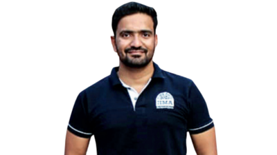Story of perseverance: Odisha man gets into IIM in his 10th attempt