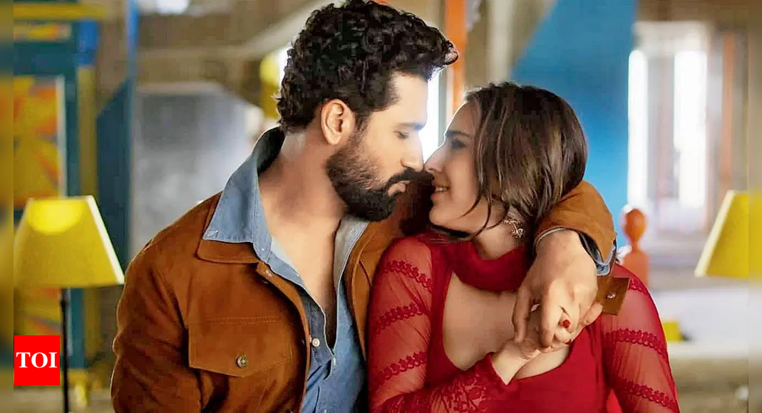 Zara Hatke Zara Bachke box office collection: Vicky Kaushal-Sara Ali Khan’s film turns super hit on its fourth Friday | Hindi Movie News