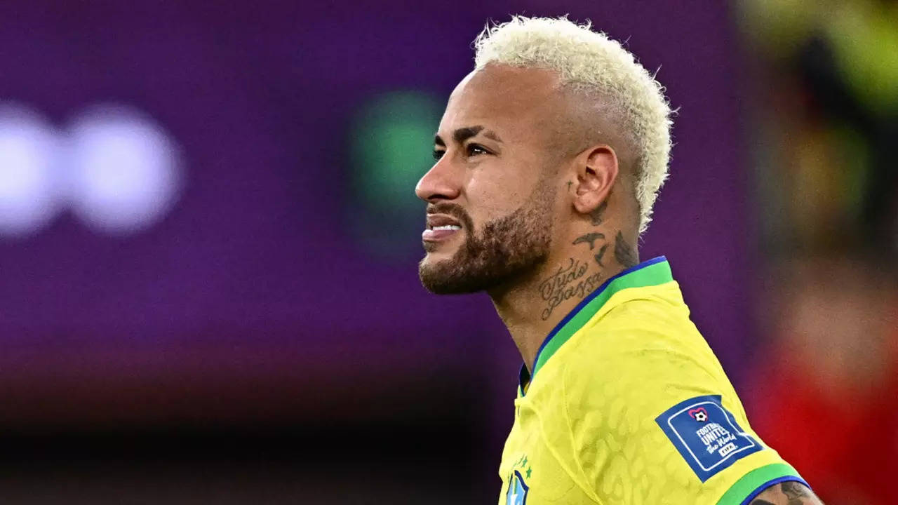 Dreadshock! Neymar reveals new hairdo | beIN SPORTS