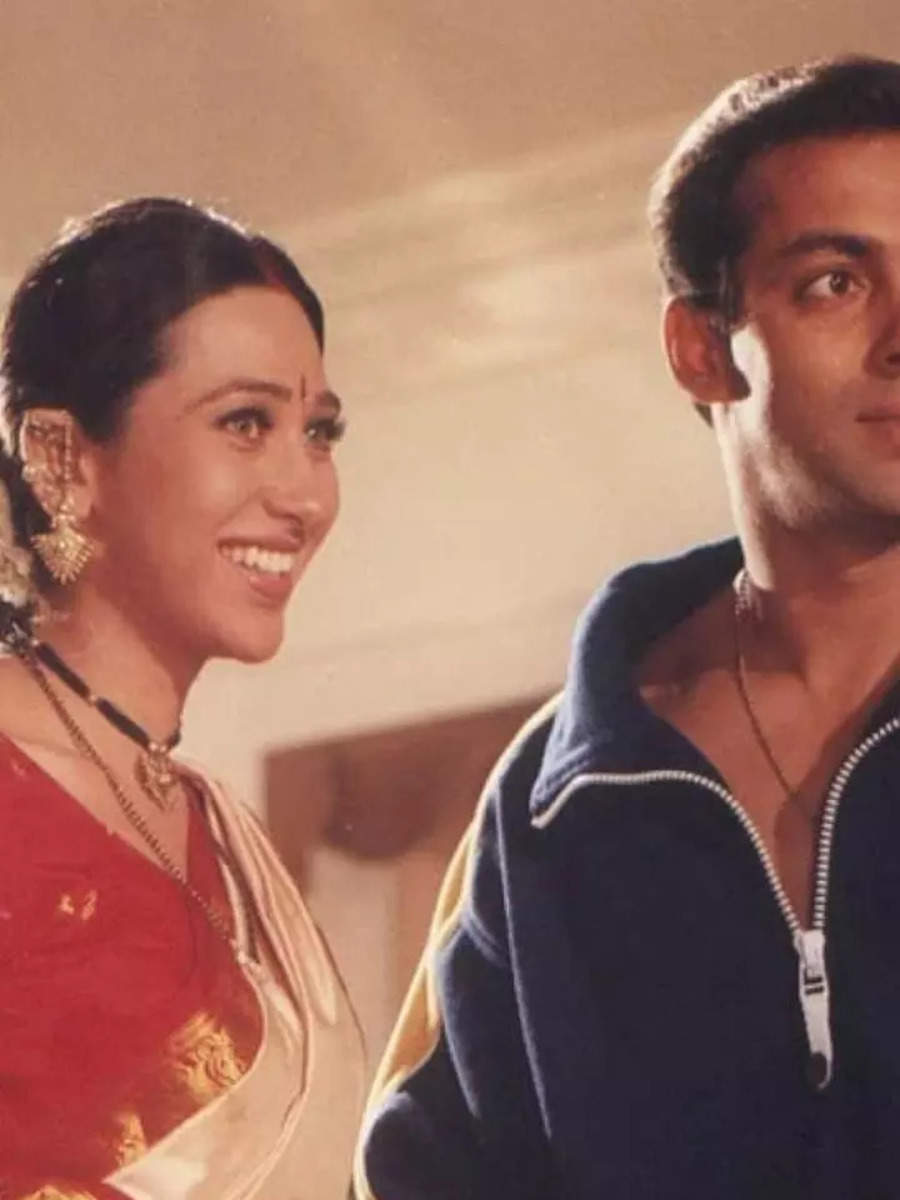 9 iconic roles by Karisma Kapoor