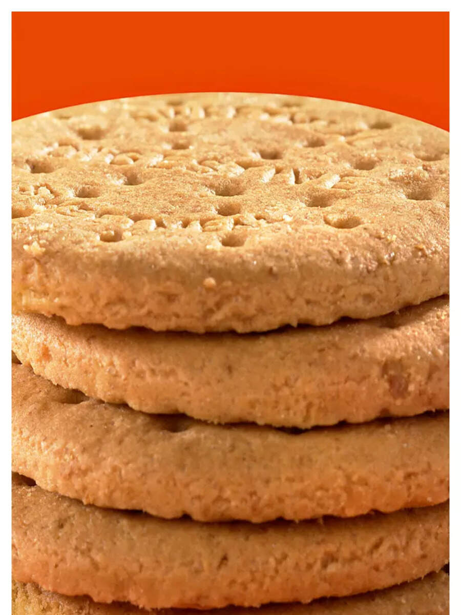 This homemade digestive biscuit is a must for every kids’ tiffin