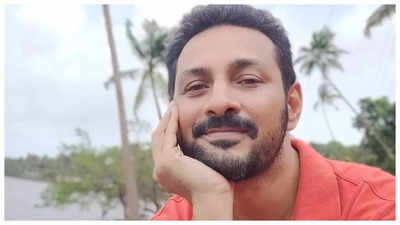 Apurva Asrani reveals why he quit twitter: 'It is a time of flux and volatility'
