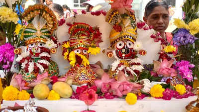 UK society takes out Lord Jagannath's Rath Yatra in London