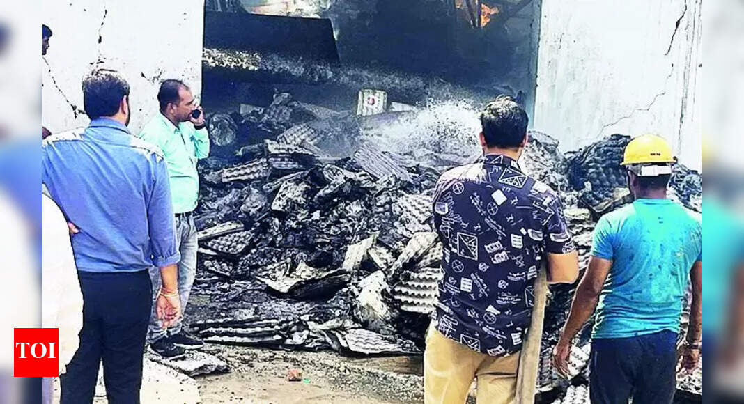 Derabassi: Derabassi Factory Goes Up In Flames | Chandigarh News ...