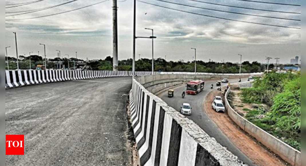 Smoother road ahead: Ashram flyover ramp set to open soon | Delhi News ...